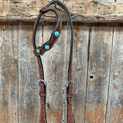 Medium Oil Floral Rosettes & Turquoise One Ear / Breast Collar Tack Set - PRE ORDER